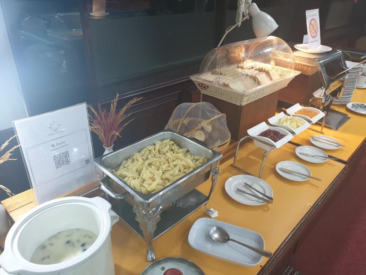 星星酒店 清邁 外观 照片